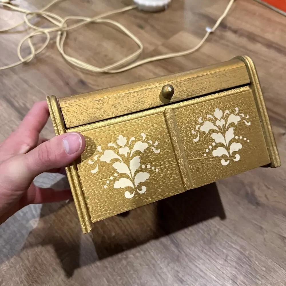 Vtg Wood Velvet Lined Music Jewelry Box Japan Gold Florentine Style Woman Print